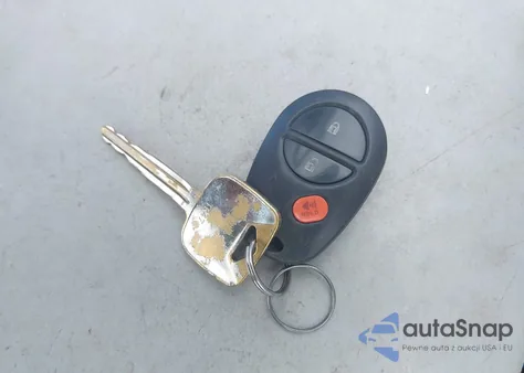 2012 Toyota Sienna Base V6 7 Passenger z USA, uszkodzony, nr VIN 5TDZK3DC5CS195229